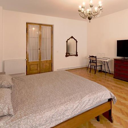 Illo Tempore - Ultracentral Apartment Sighişoara Buitenkant foto